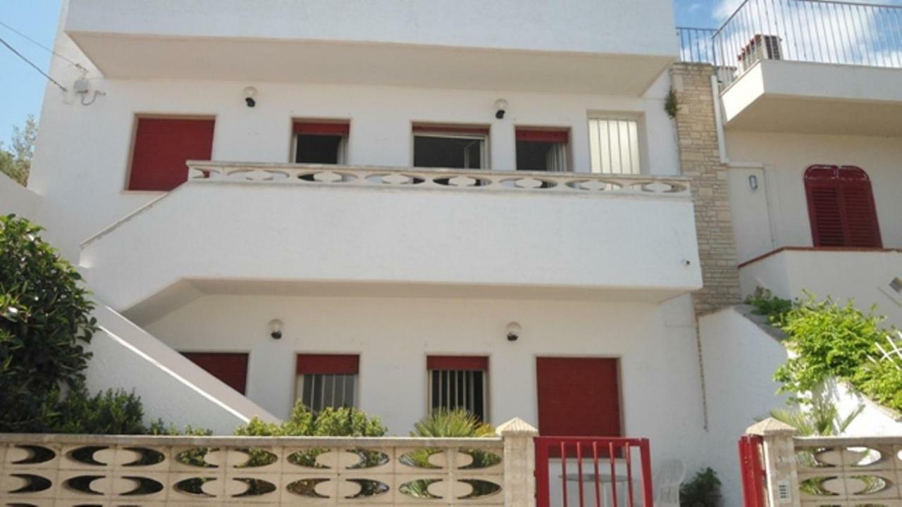 Bilocale Con Spazio Verde Santa Maria di Leuca Ngoại thất bức ảnh